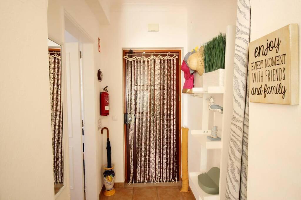 Bright And Central Apartment - Senhora da Luz 외부 사진